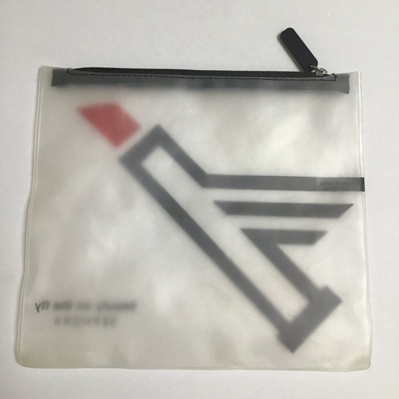 Sephora Red Lipstick Travel Bag Jet Beauty on the Fly Reusable Plastic Cosmetics - Picture 8 of 8